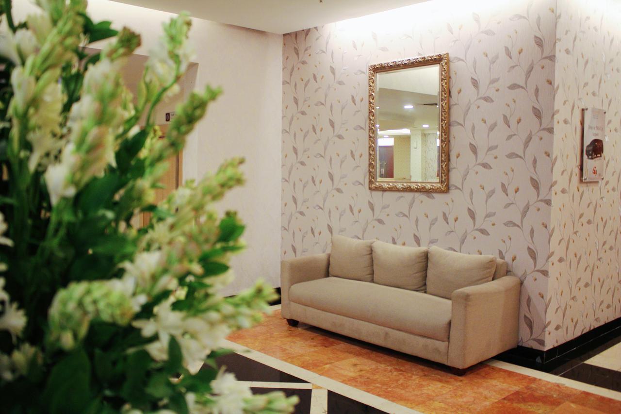 Hotel Horison Arcadia Mangga Dua Yakarta Exterior foto