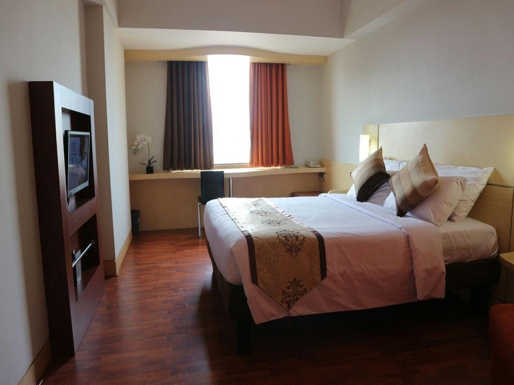 Hotel Horison Arcadia Mangga Dua Yakarta Exterior foto